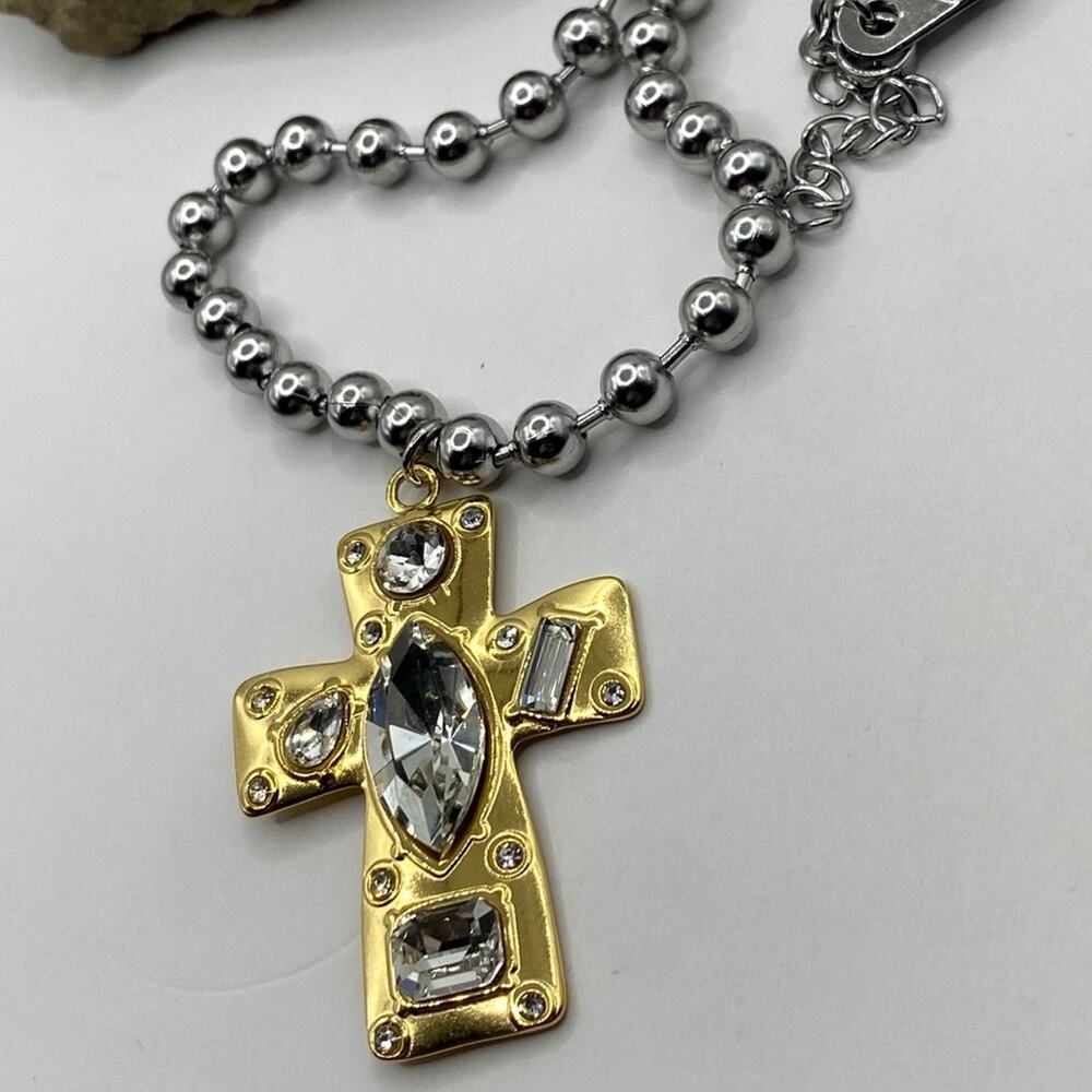 NEW Gold Rhinestone Cross & Silver Bead Necklace - Picture 11 of 12